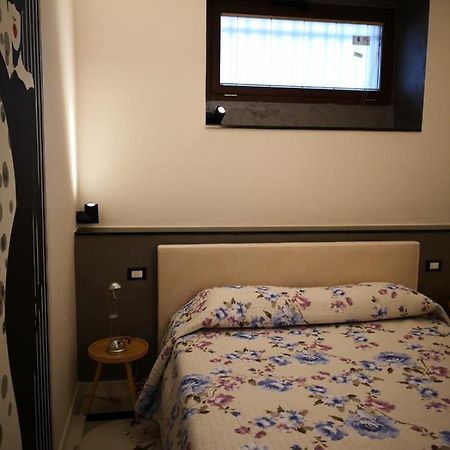 La Casa Di Valentina Apartamento Vado Ligure Exterior foto